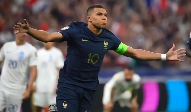 久久制服诱惑